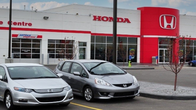 Photo of the outside of the Airdrie Honda dealership