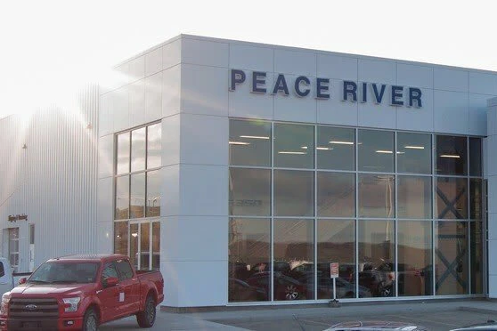 Photo of the outside of the Peace River Ford dealership