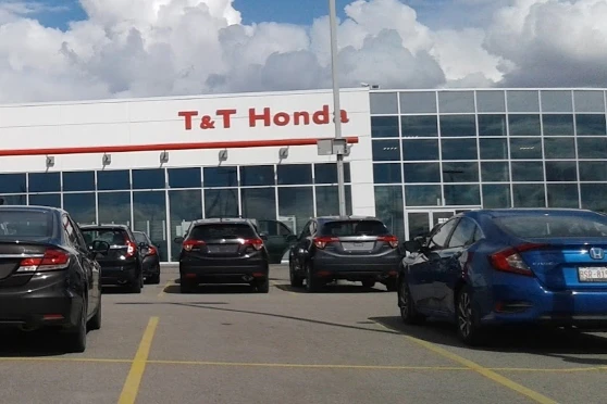 Photo of the outside of the T&T Honda dealership