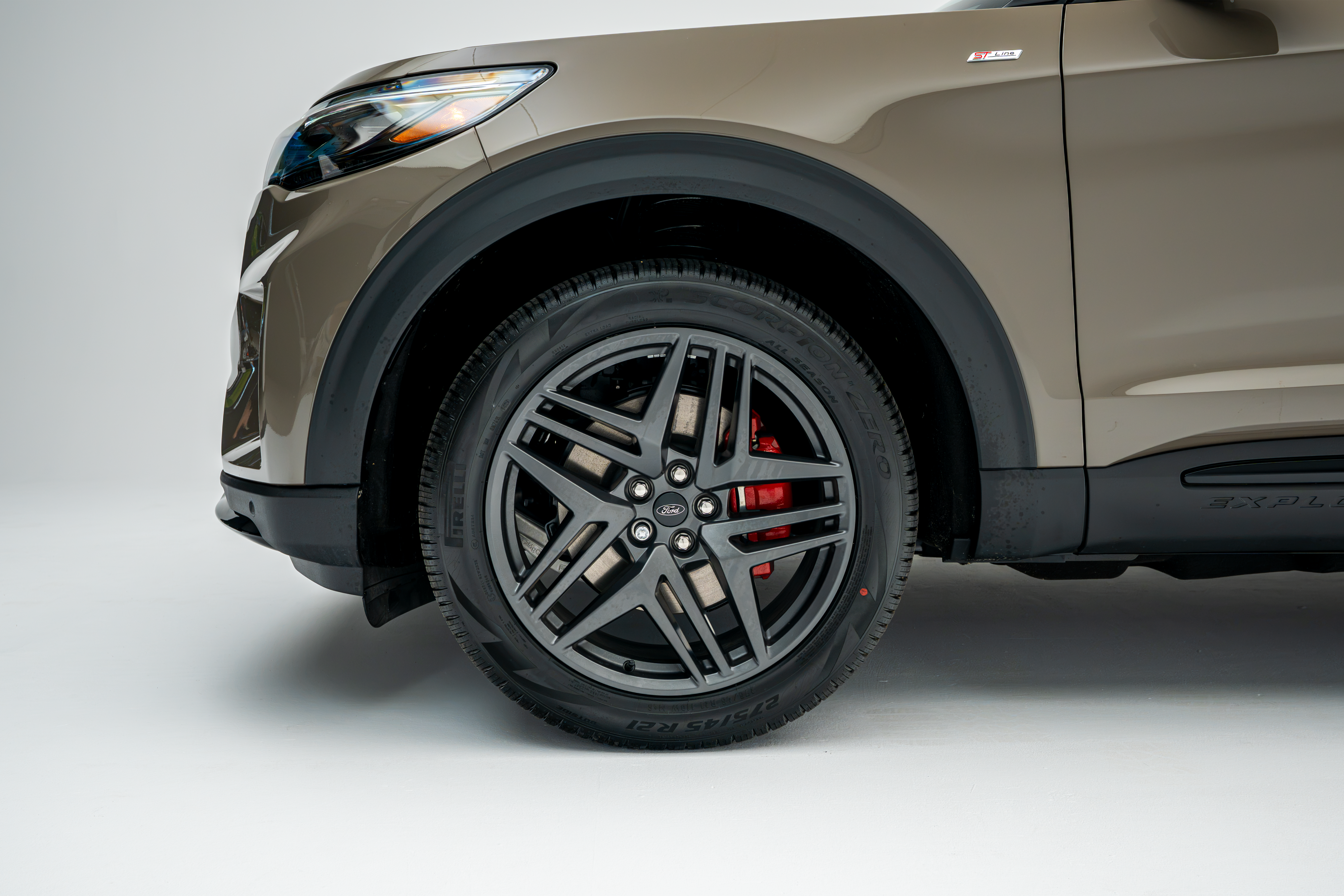 2026 Ford Explorer ST-Line wheel and tire detail with red brake calipers