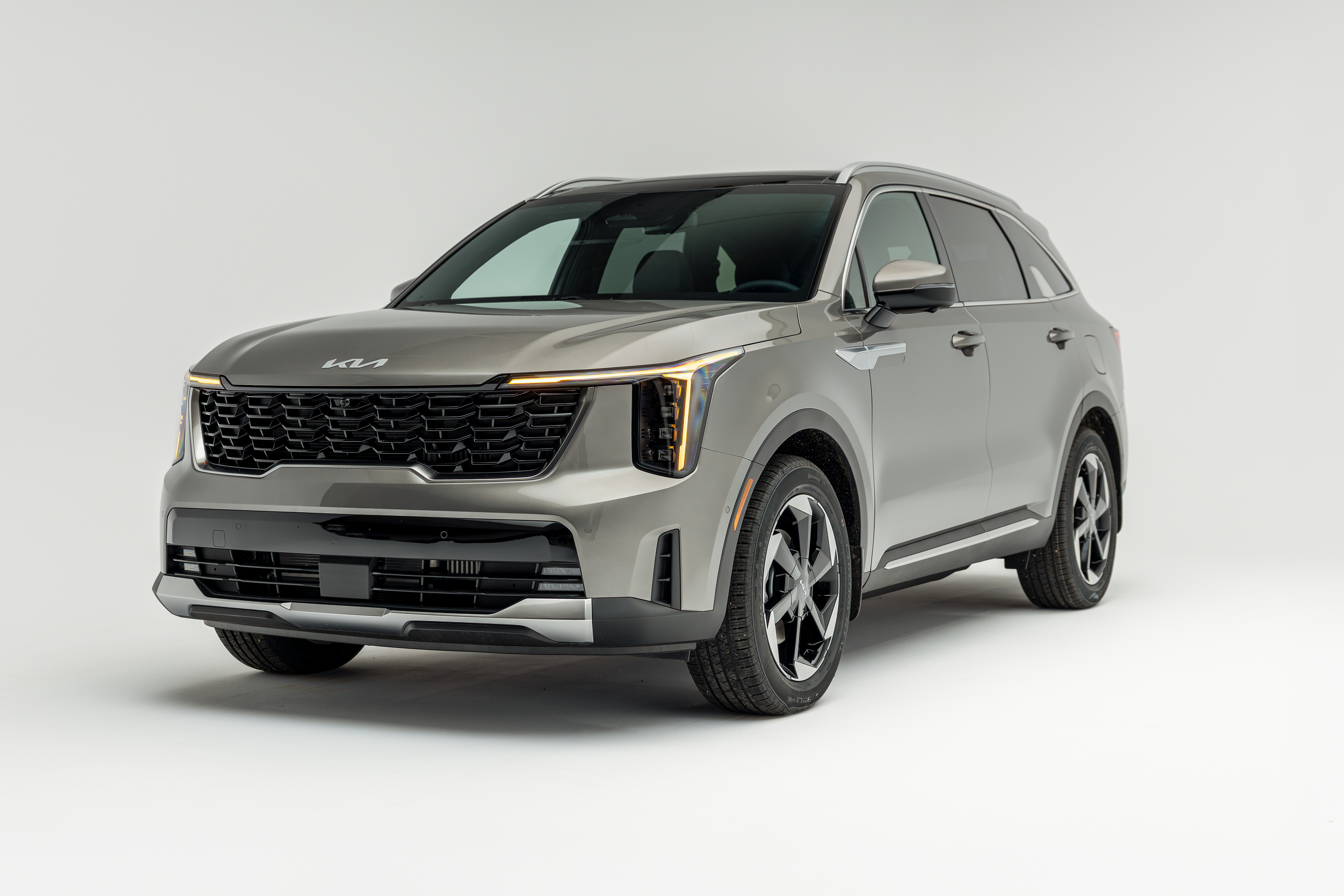 2026 Kia Sorento three-row SUV displayed against white background