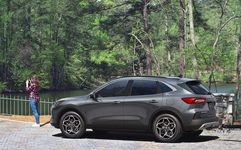 2026 Grey Ford Escape
