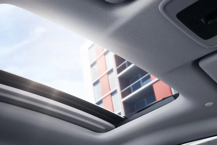 Honda HR-V open moonroof.