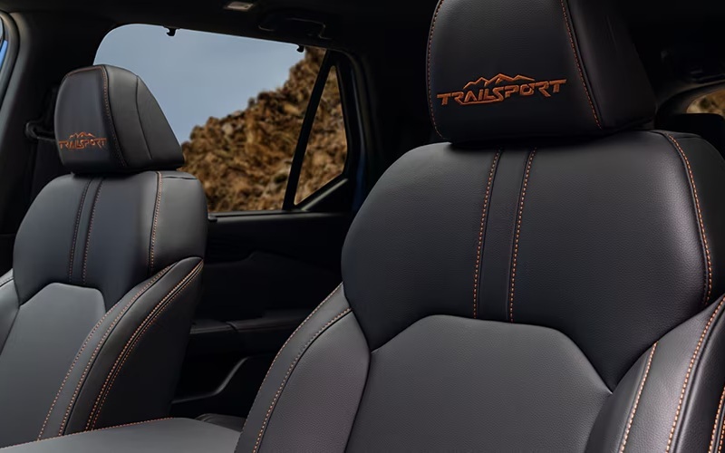 2025 Honda Pilot Seats