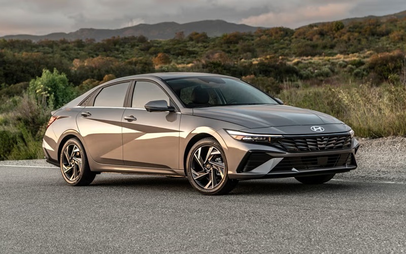2026 Grey Hyundai Elantra