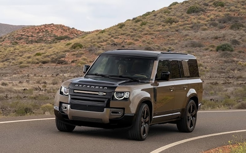 2026 Land Rover Defender 130
