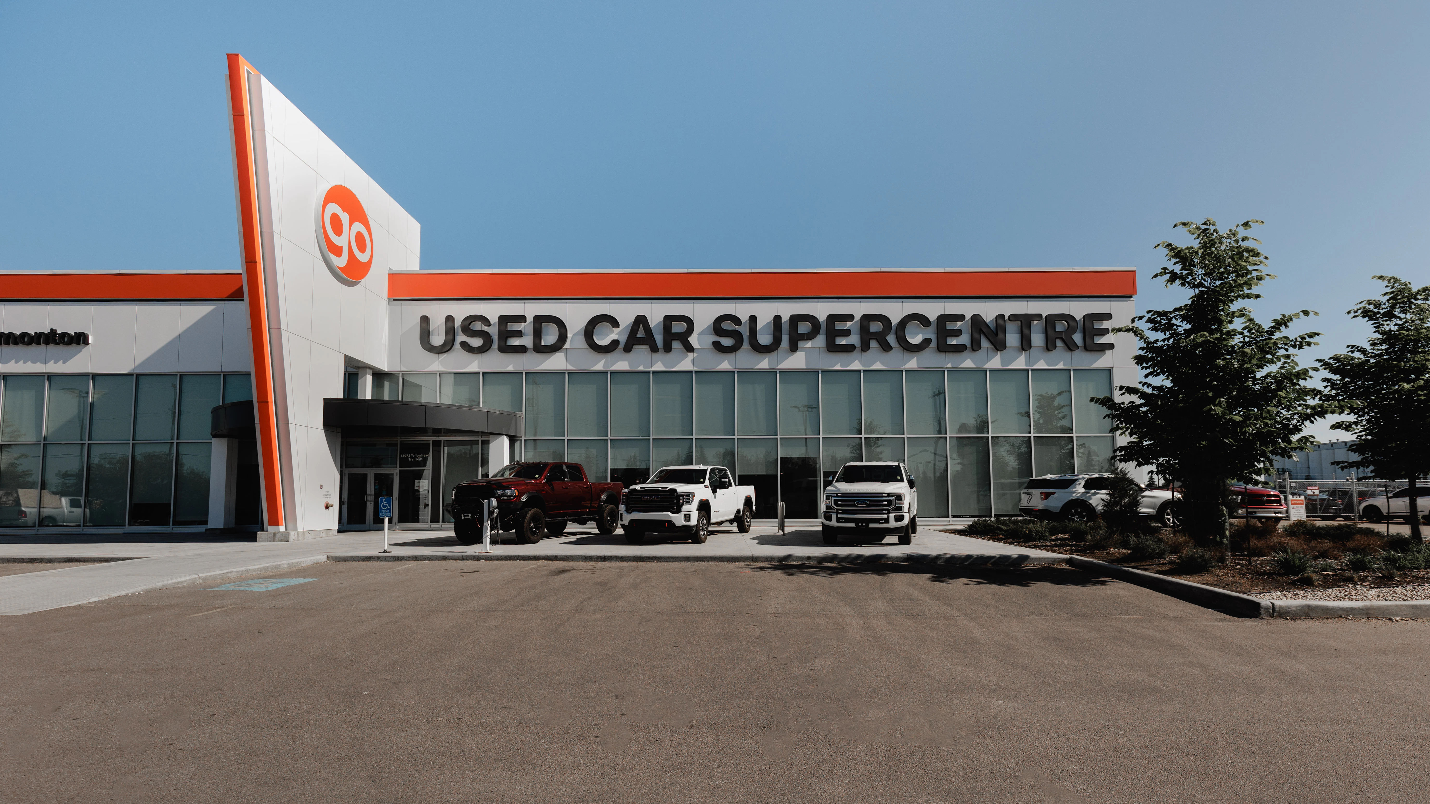 Go Auto Outlet Yellowhead - Edmonton Car Dealership | Go Auto