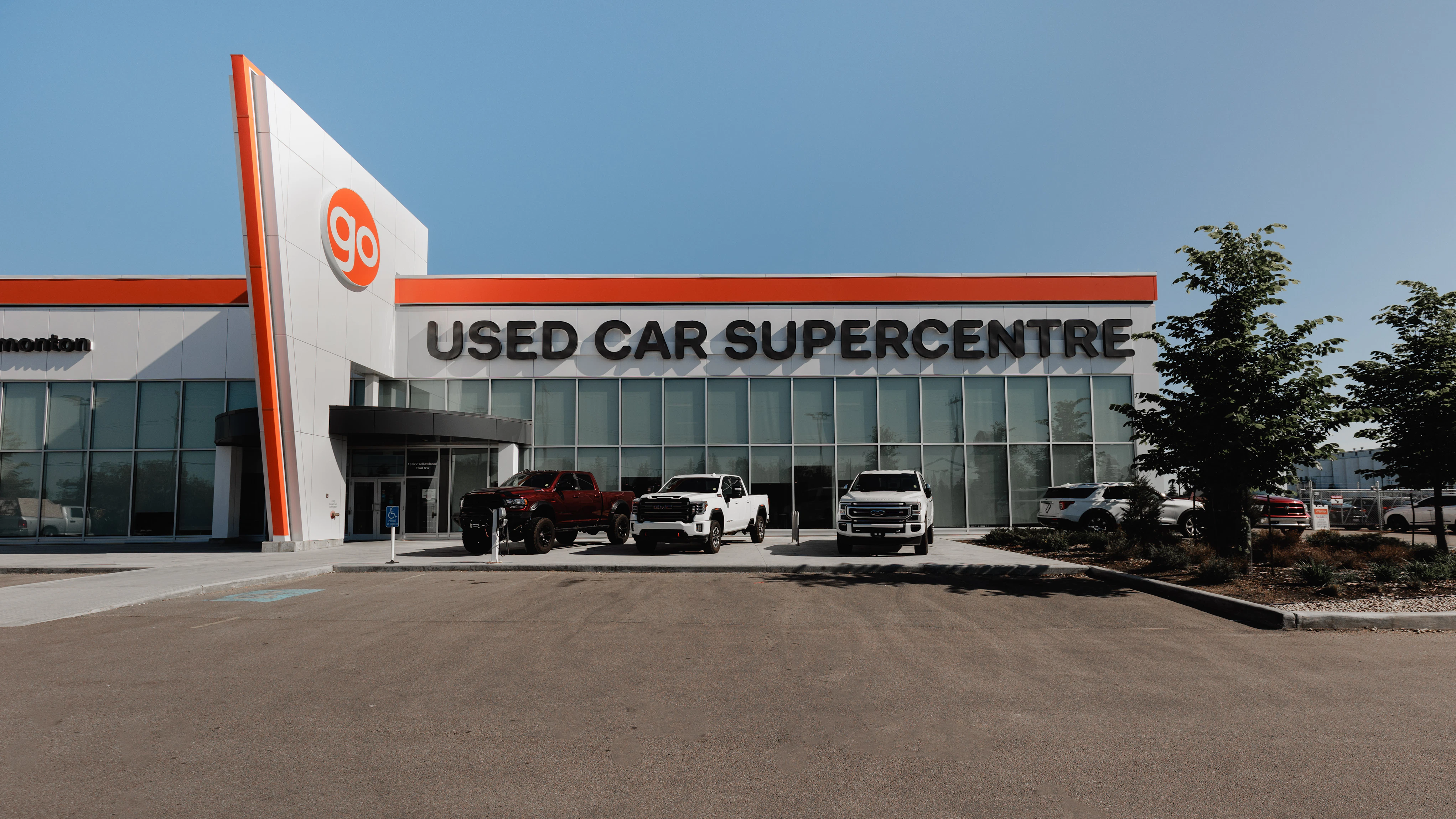 Go Auto Outlet Yellowhead - Edmonton Car Dealership | Go Auto